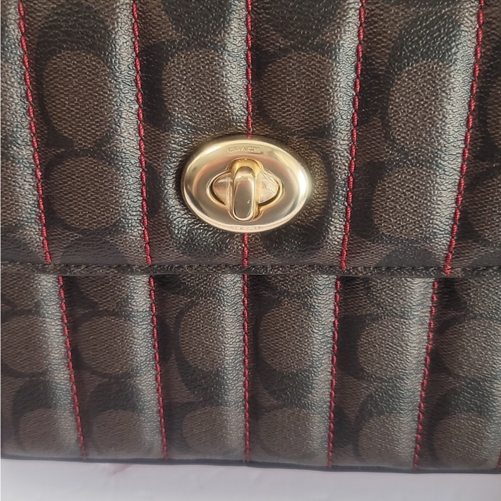 Host Pick 9/16!!!🎉🎊 Coach Top Handle Quilted Marlie Purse - Picture 4 of 11